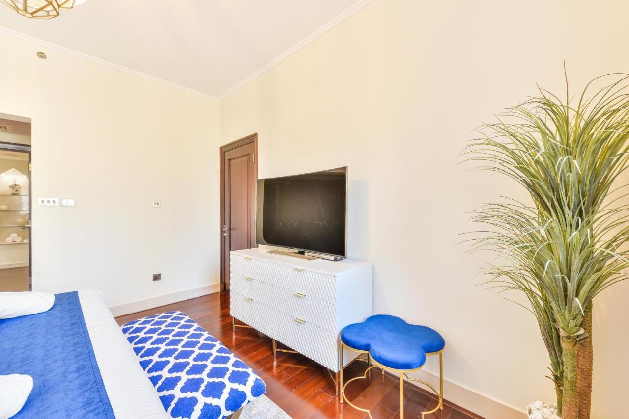 Ultra Luxury Downtown - Full Burj Khalifa View - 5 Min Walk To Mall! Appartement Dubai